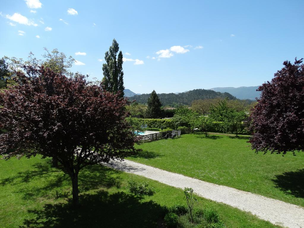 Châtillon-en-Diois L'Enclos B&B מראה חיצוני תמונה